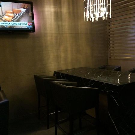 Plaza Premium Lounge Hotel Bayan Lepas Bagian luar foto